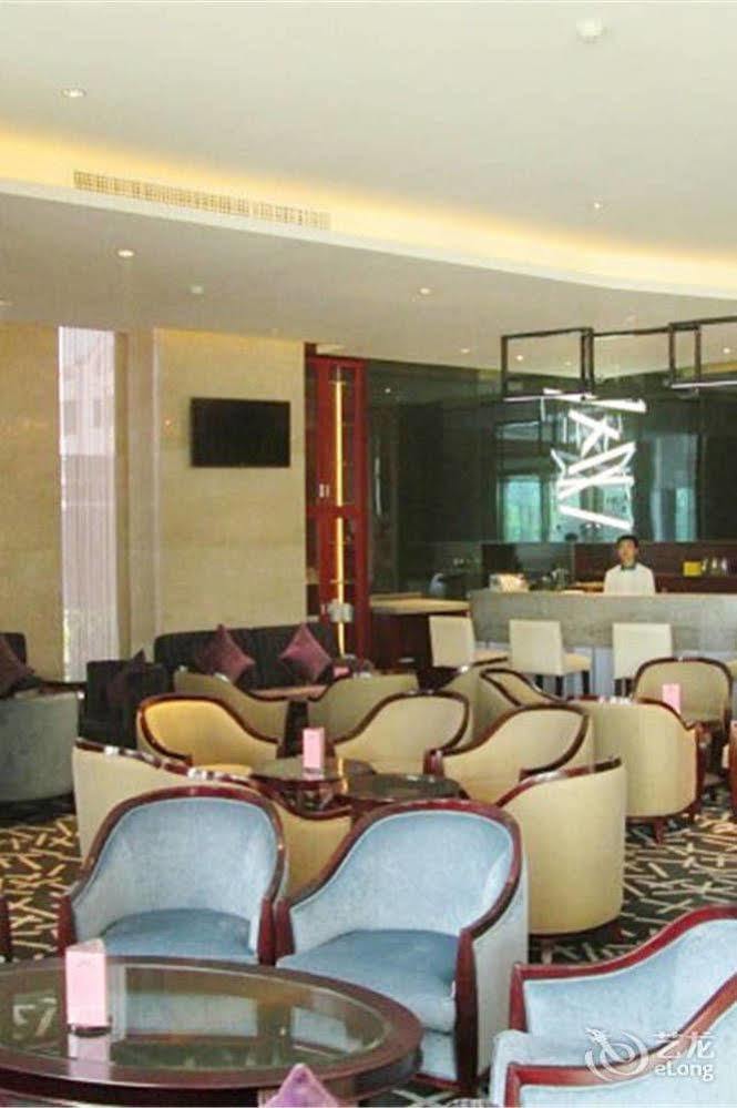 Bavaria City Hotel Beihai Eksteriør bilde