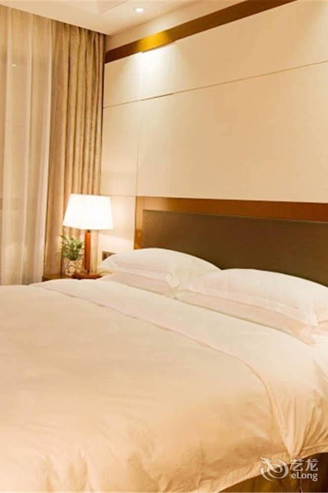 Bavaria City Hotel Beihai Eksteriør bilde