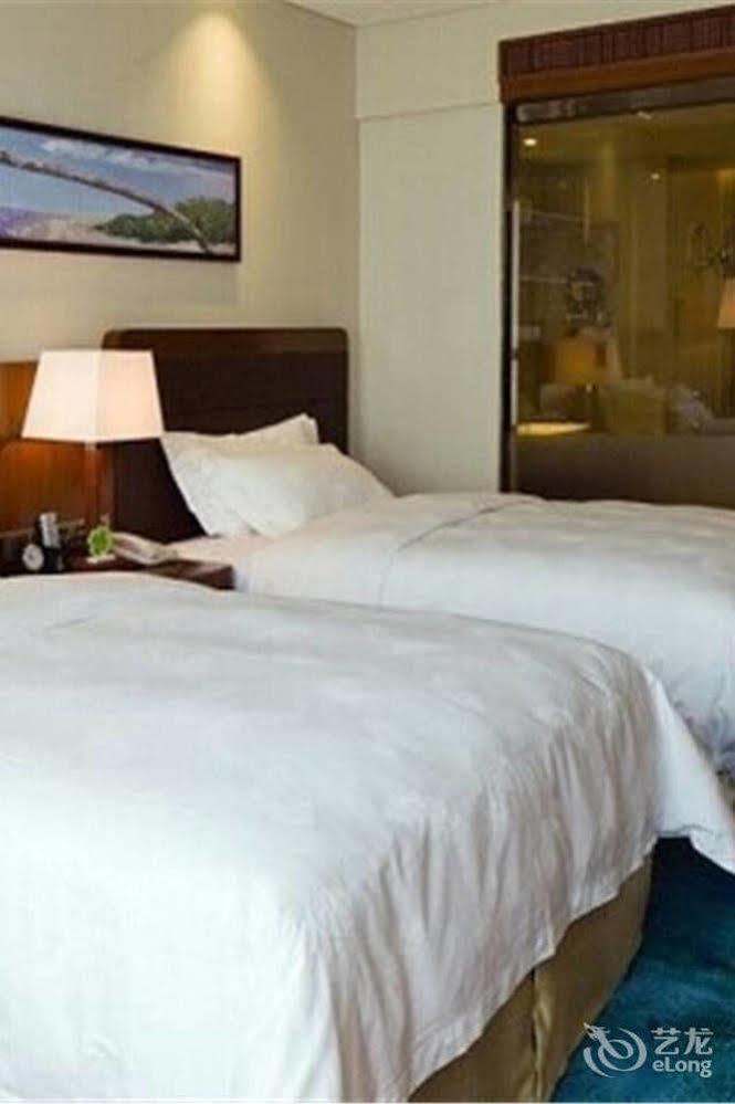 Bavaria City Hotel Beihai Eksteriør bilde