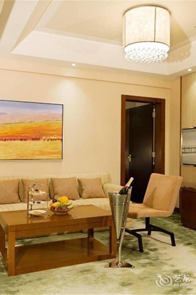Bavaria City Hotel Beihai Eksteriør bilde