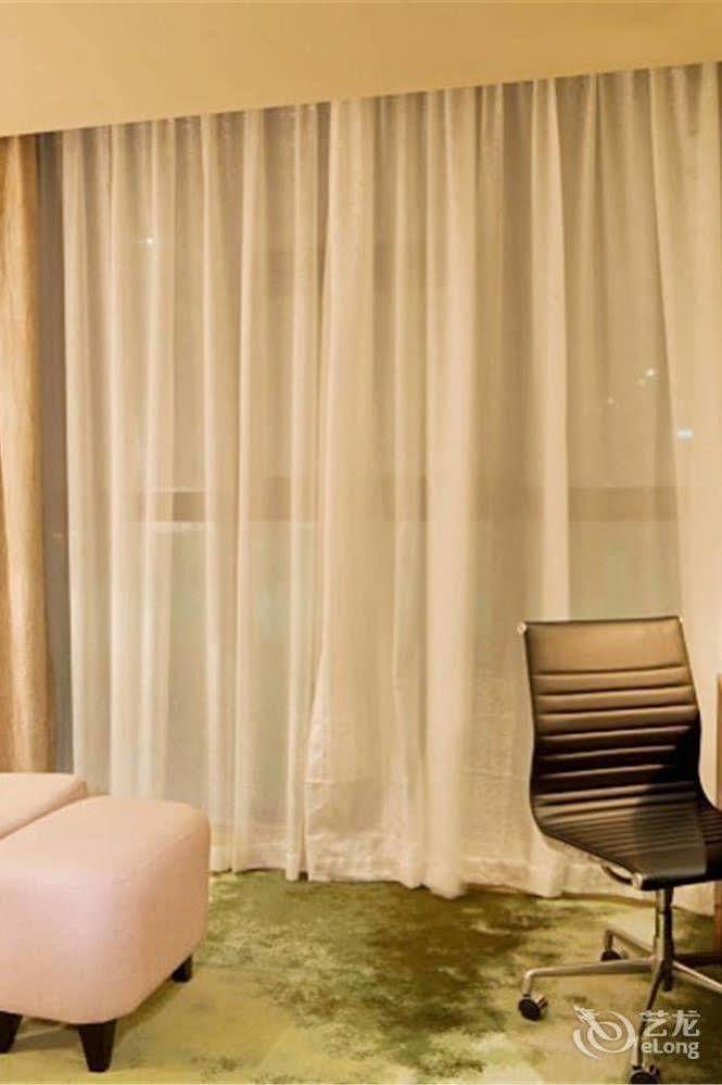 Bavaria City Hotel Beihai Eksteriør bilde